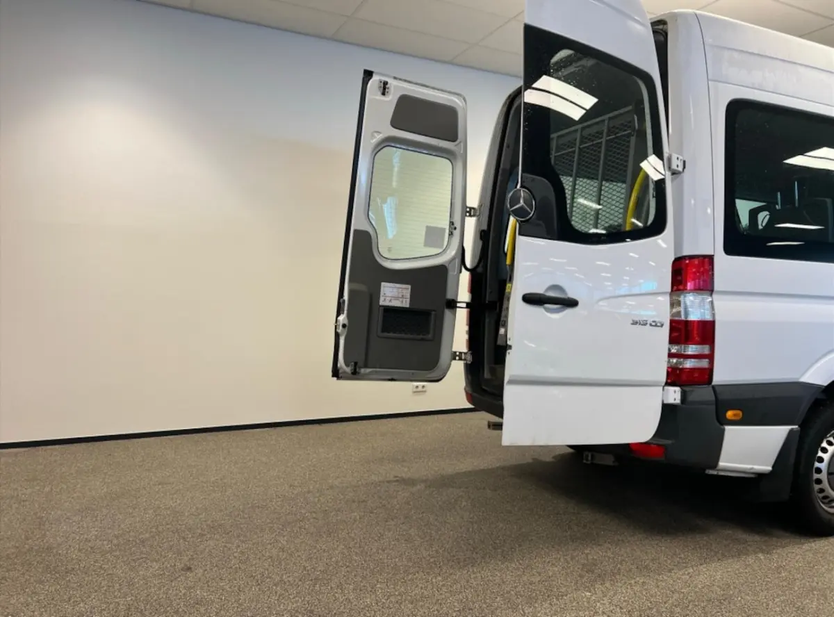 2.1 CDI 95KW AUT