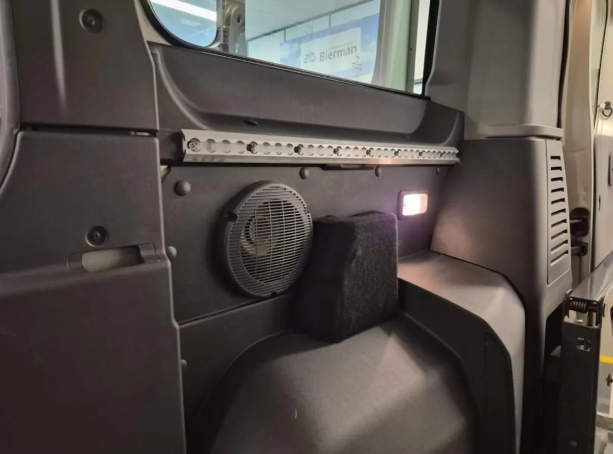 L1H1 2+1 Rolstoel Bijrijder