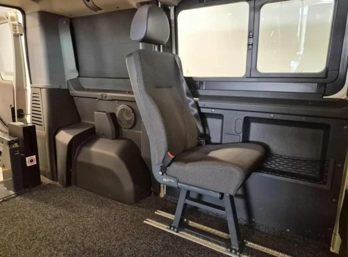 L1H1 2+1 Rolstoel Bijrijder