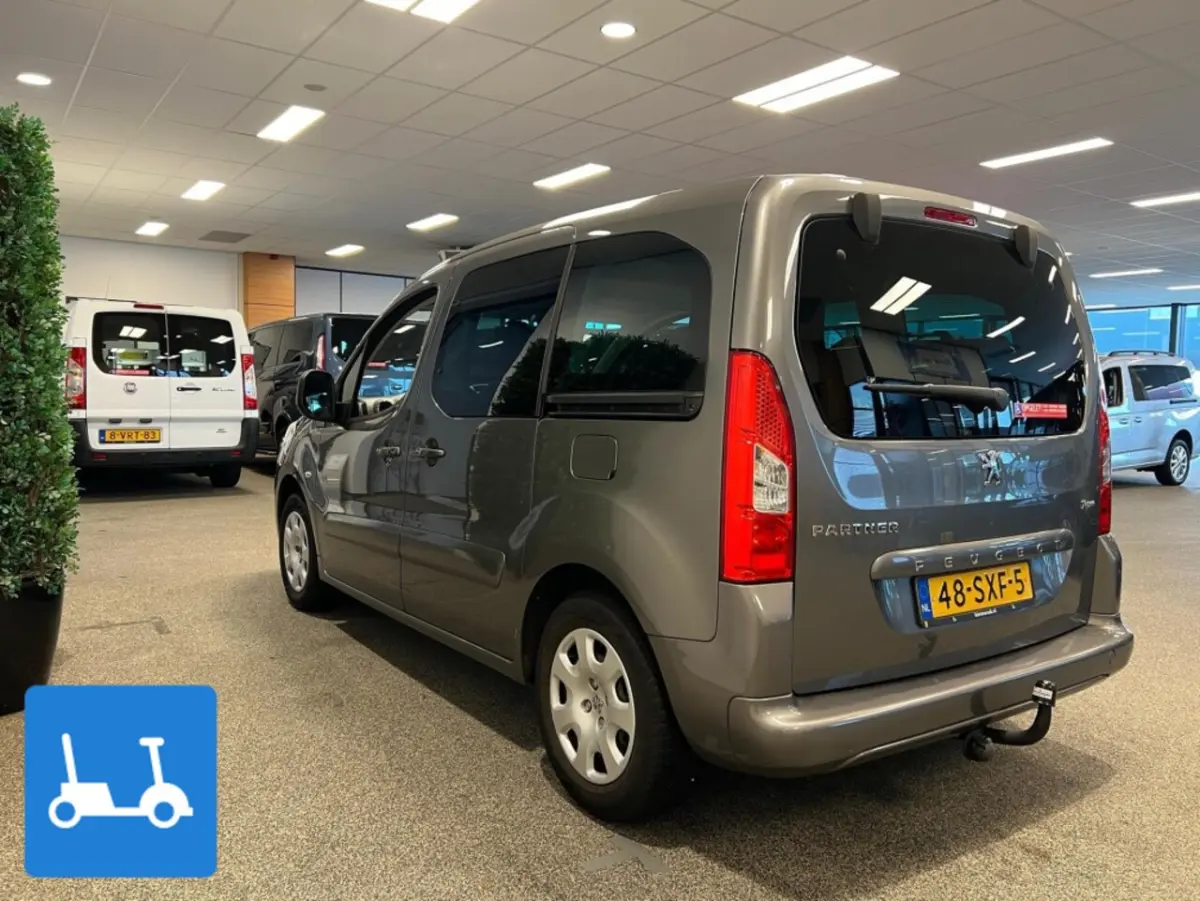 Peugeot Partner 2012 Benzine Handgeschakeld leasen