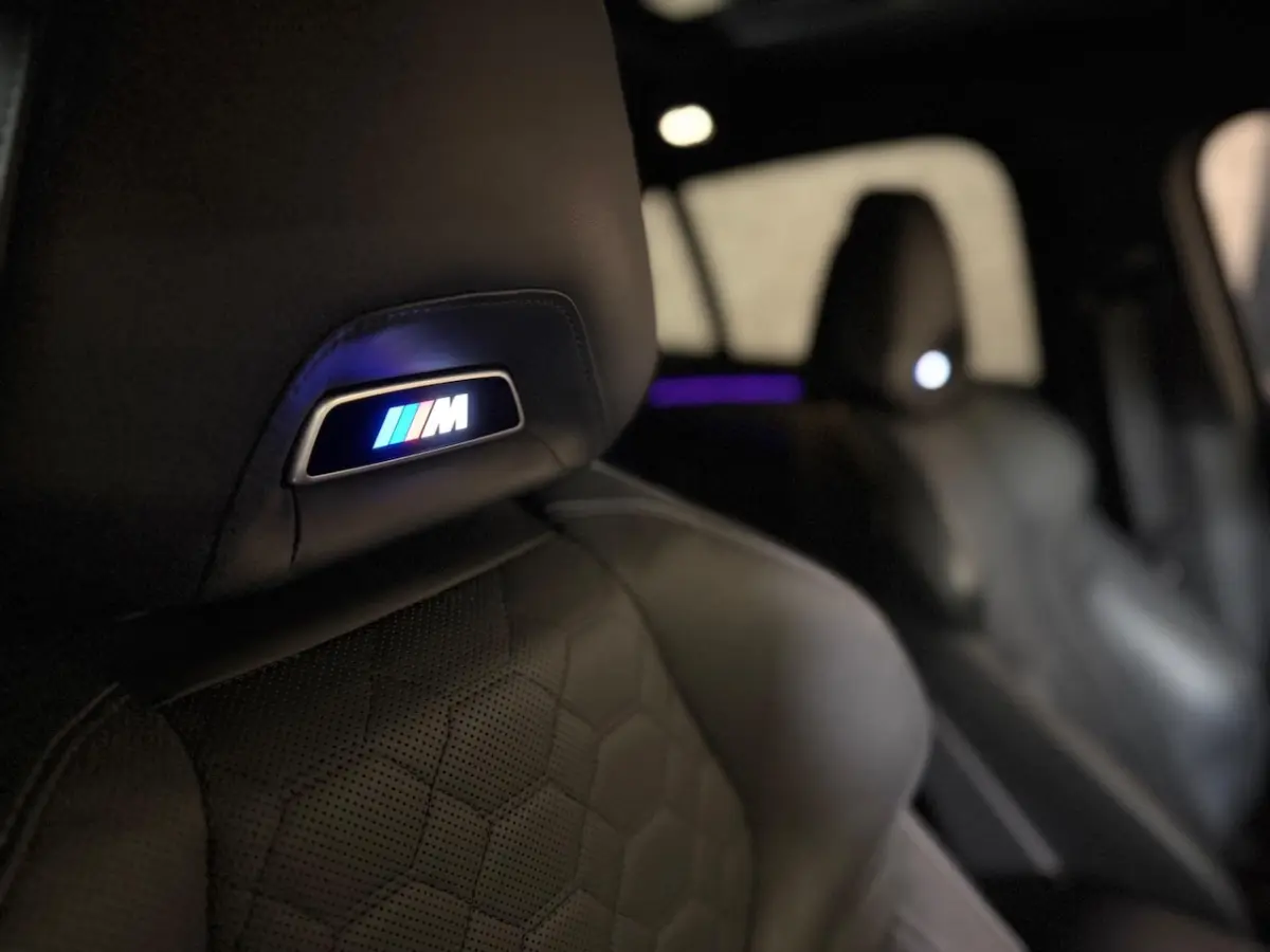 M | Pano | Memory | Keyless | sfeerverlichting | Dealeronderhouden