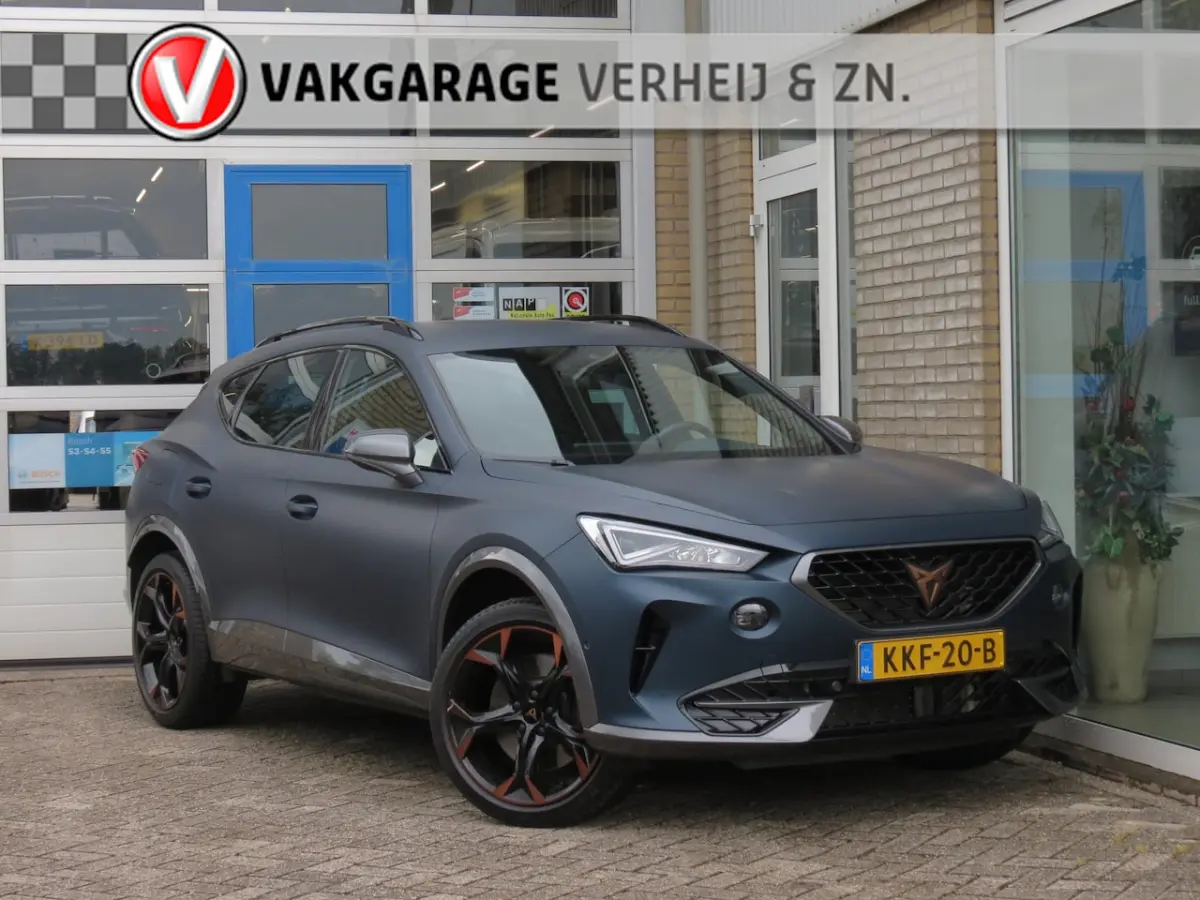 1.4 e-Hybrid VZ Performance Camera|Car-Play|Navi|Winter Pack|Petrol Blau Matt|Electr. Stoe