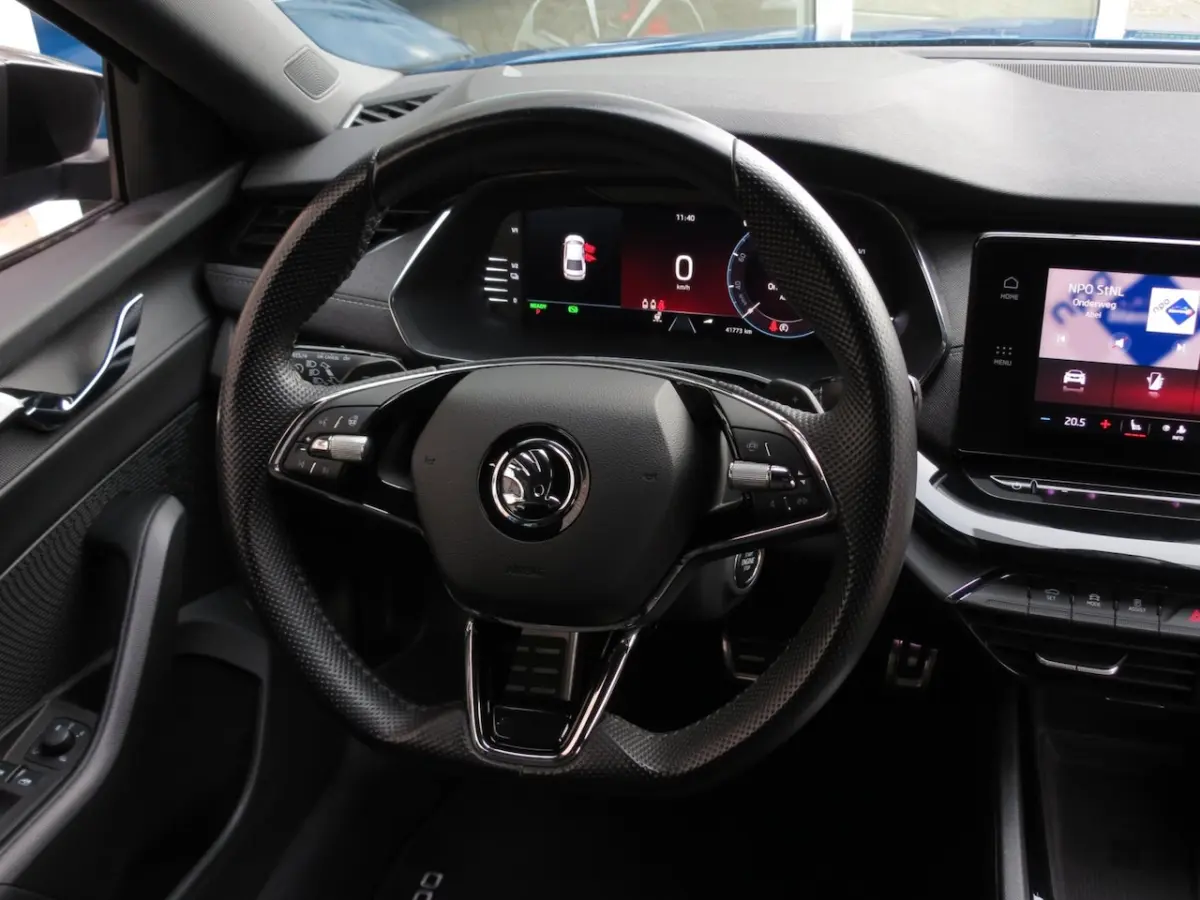 1.4 TSI iV PHEV Sportline Camera|CANTON|Ad. Cruise|Car-Play|Clima|Winter pakket|LED