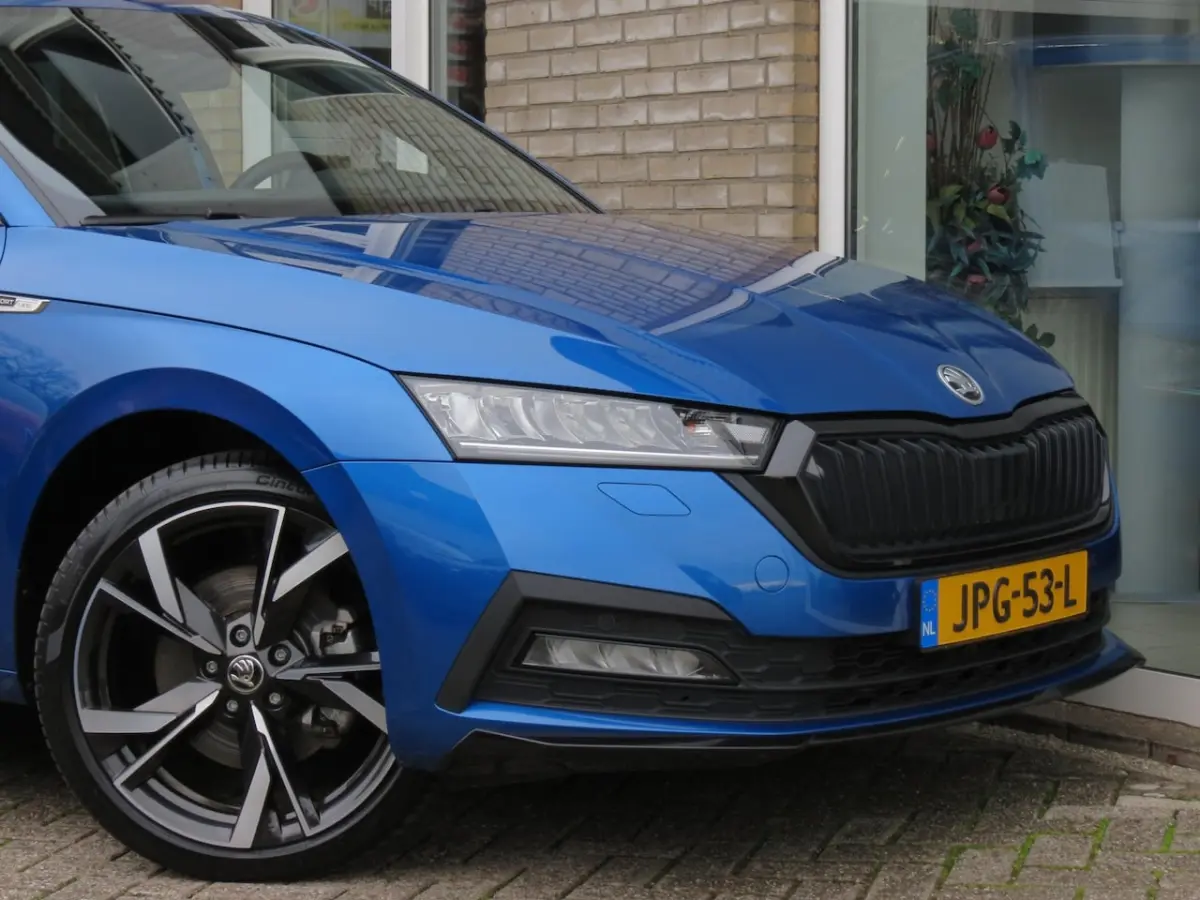 1.4 TSI iV PHEV Sportline Camera|CANTON|Ad. Cruise|Car-Play|Clima|Winter pakket|LED