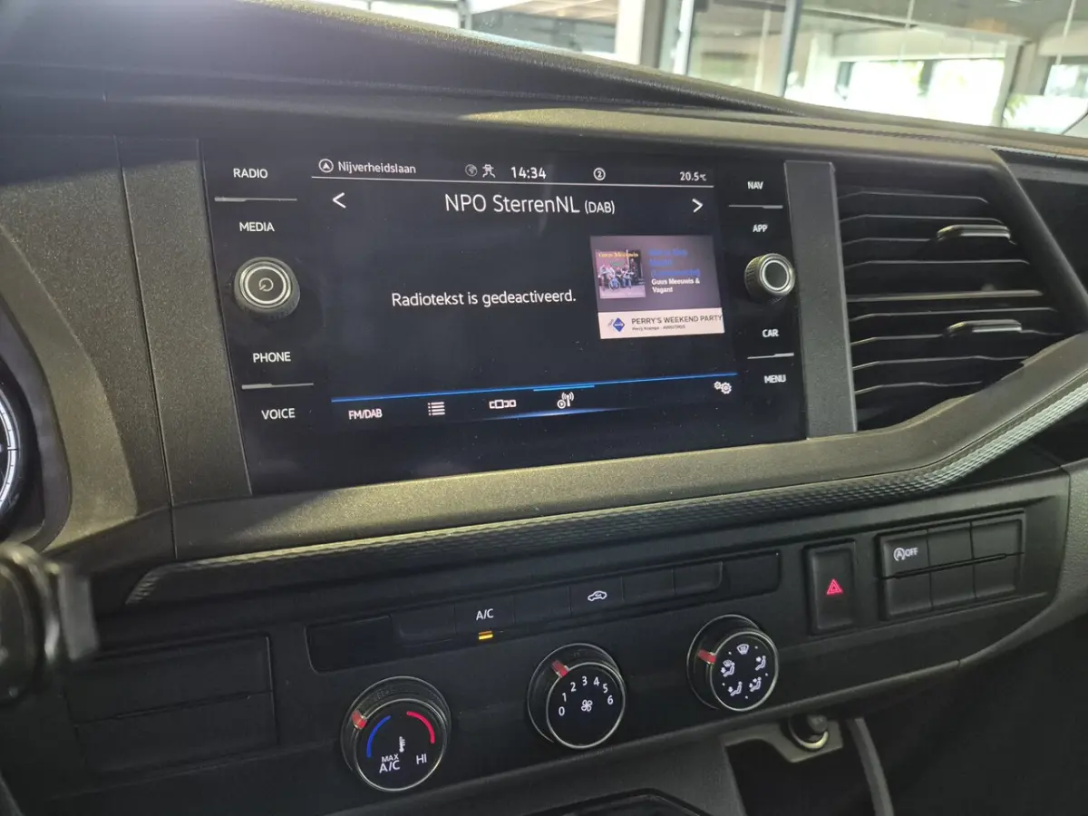 2.0 TDI L2H1 3-Zits Navigatie | Sidebars | Cruise
