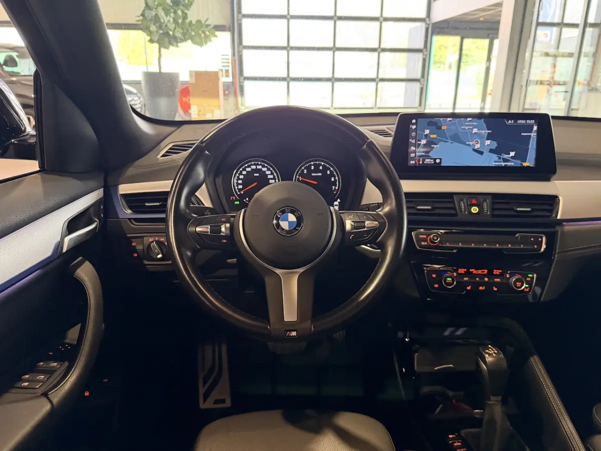 xDrive25e High Executive M-Sport | '19 | Camera | HUD | Electrische stoelen