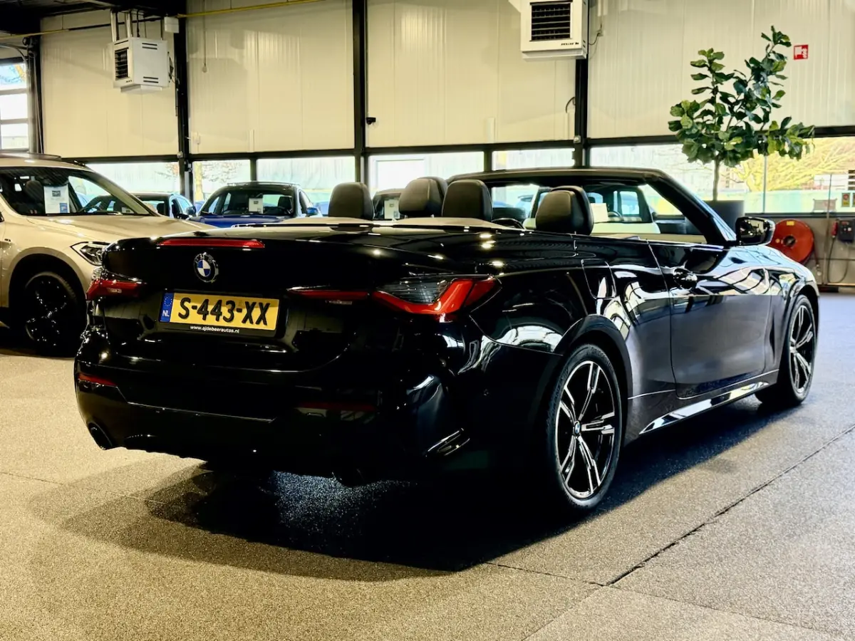420i High Executive H/K | Camera |Stoel/stuur/nek verwarming | Carplay | Navigatie