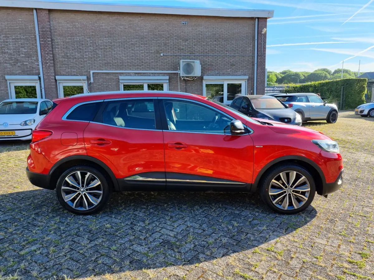 1.2 TCe Bose âCOMPLETE AUTO âTREKHAAK