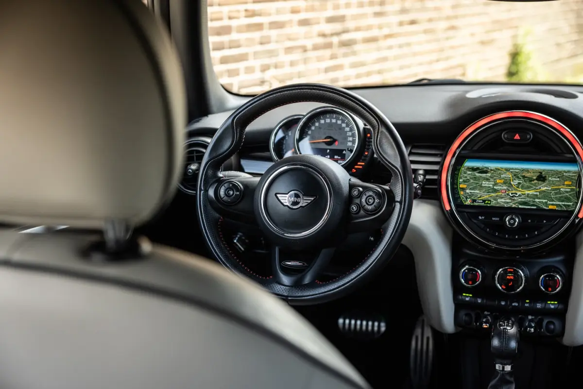 1.5 King's Cross JCW (136pk) AUT | 1 eig | Orig NL |