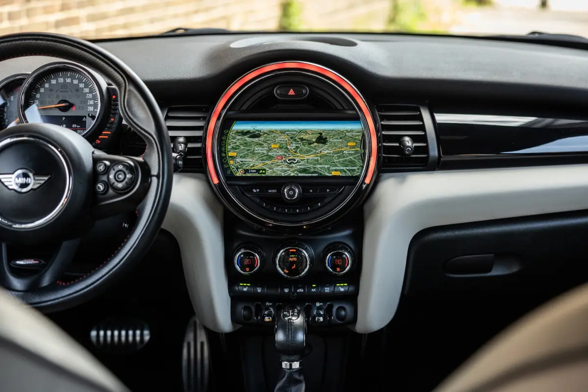 1.5 King's Cross JCW (136pk) AUT | 1 eig | Orig NL |