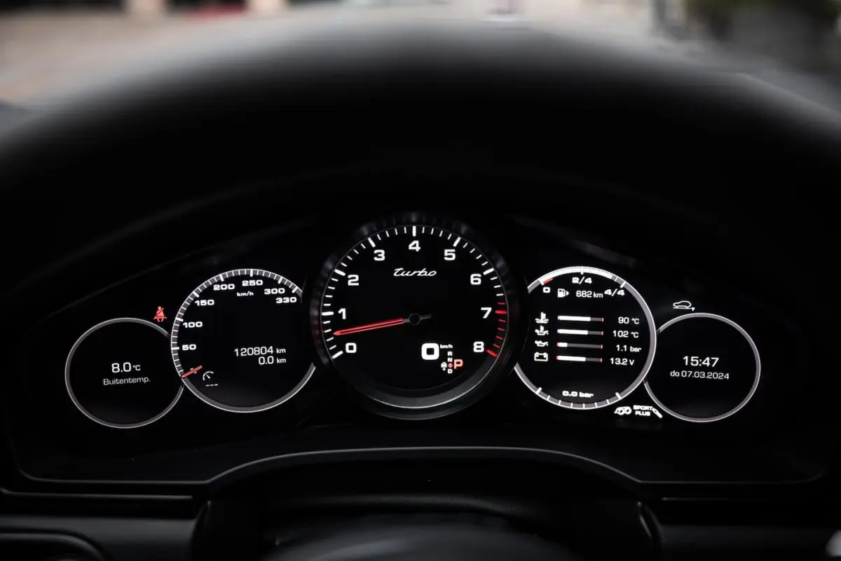 4.0 Turbo (550pk) PCCB | Burmester | Approved |