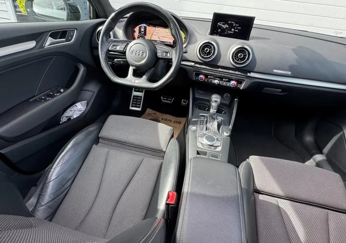1.5 TFSI CoD Design Pro Line Plus l S-line l Virtual Display l Panorama l Facelift