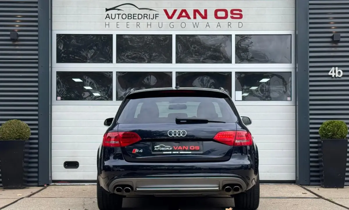 3.0 TFSI S4 quattro Pro Line 334 PK