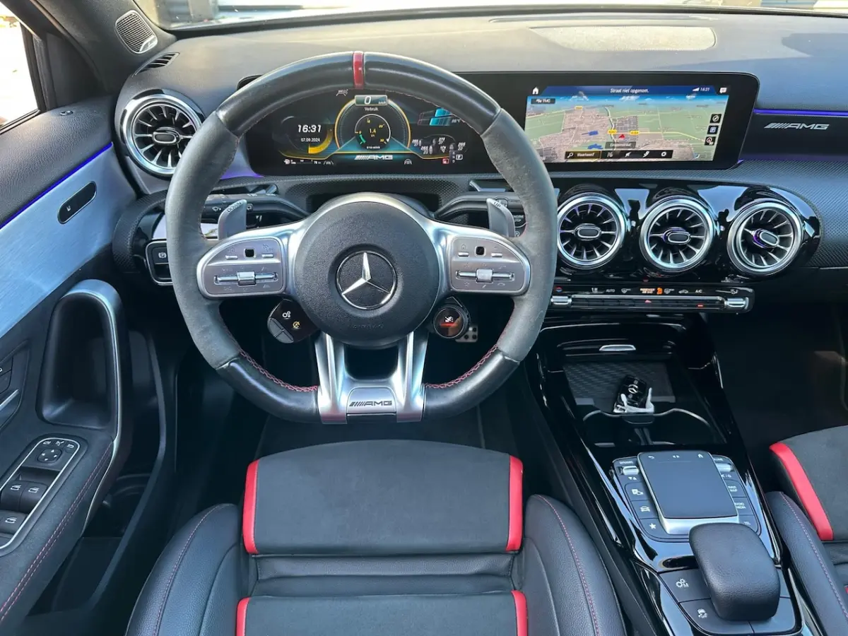 AMG 45 S 4MATIC+ PANO / AERO / SFEER