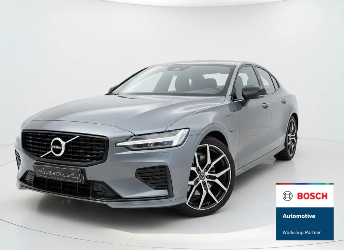 2.0 Recharge T8 AWD R-Design POLESTAR