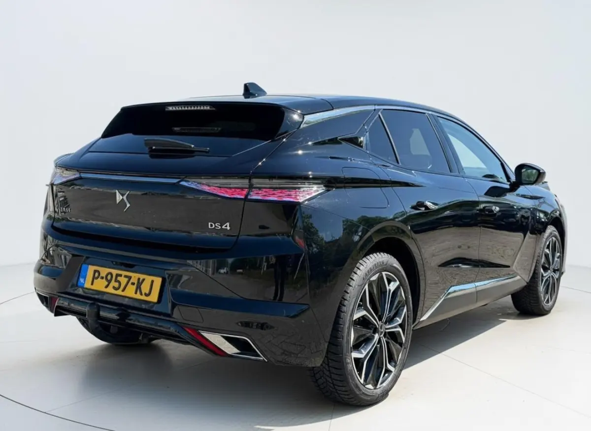 4 E-Tense Rivoli Cross LEER - NAVI - CAMERA - TREKHAAK