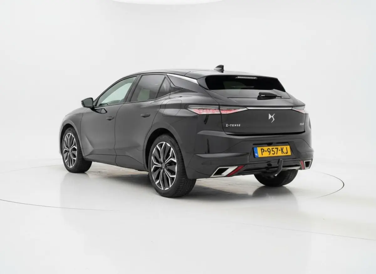4 E-Tense Rivoli Cross LEER - NAVI - CAMERA - TREKHAAK
