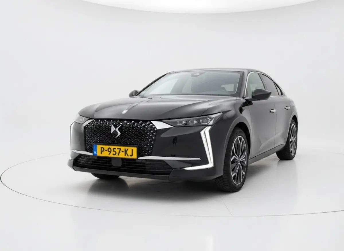 4 E-Tense Rivoli Cross LEER - NAVI - CAMERA - TREKHAAK
