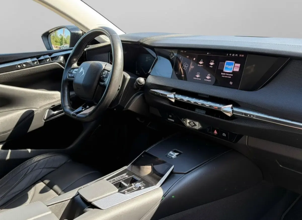4 E-Tense Rivoli Cross LEER - NAVI - CAMERA - TREKHAAK