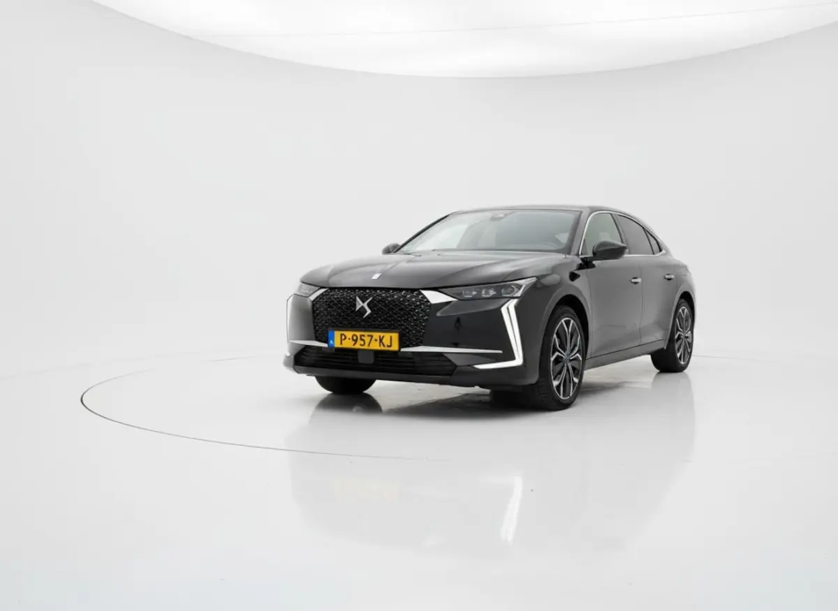 4 E-Tense Rivoli Cross LEER - NAVI - CAMERA - TREKHAAK