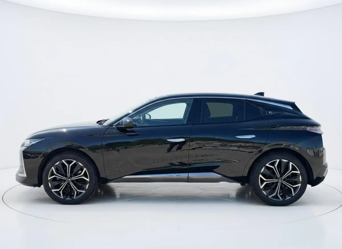 4 E-Tense Rivoli Cross LEER - NAVI - CAMERA - TREKHAAK