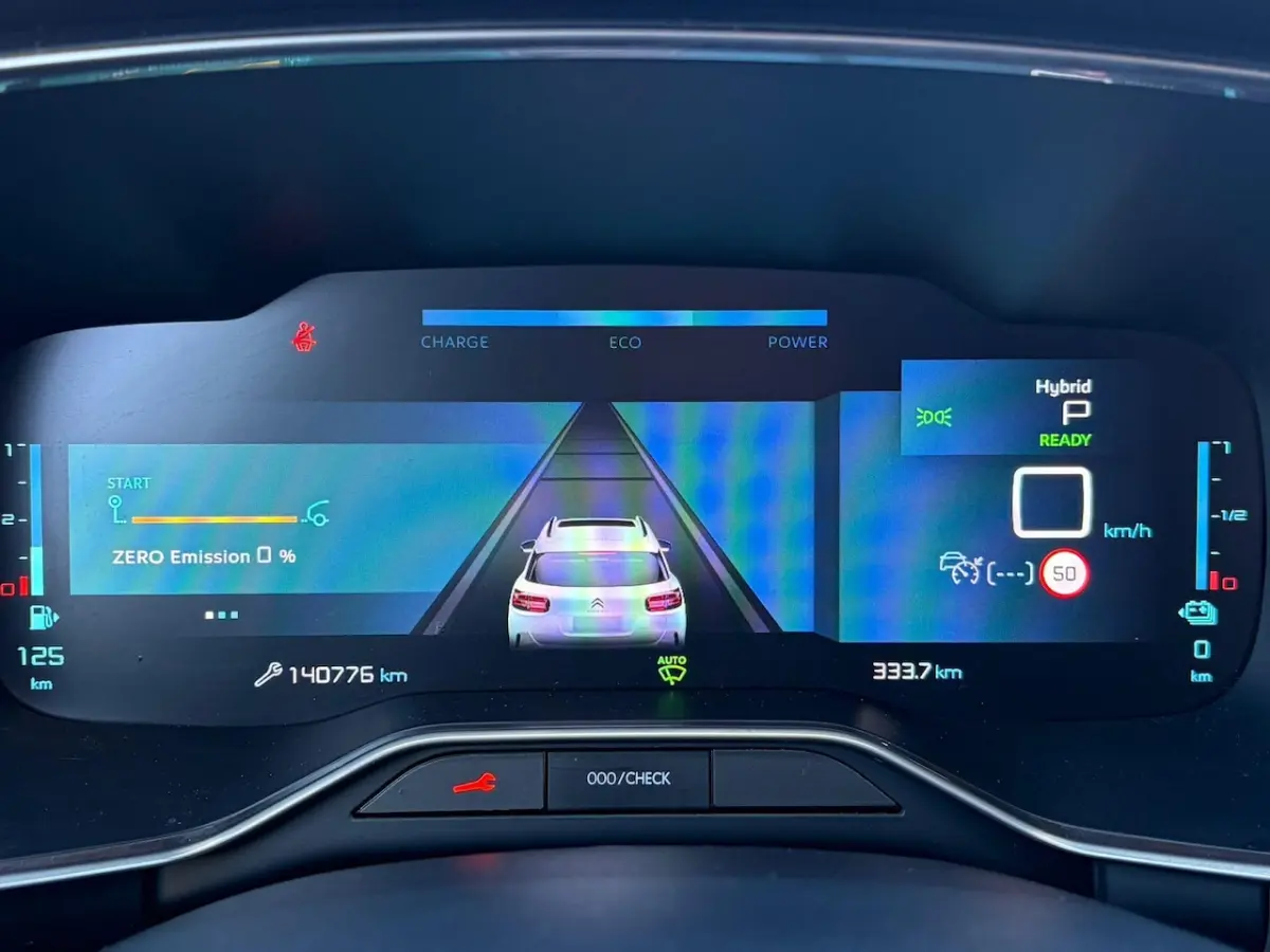 1.6 Plug-in Hybrid 225 Shine TREKHAAK - LEER - CARPLAY