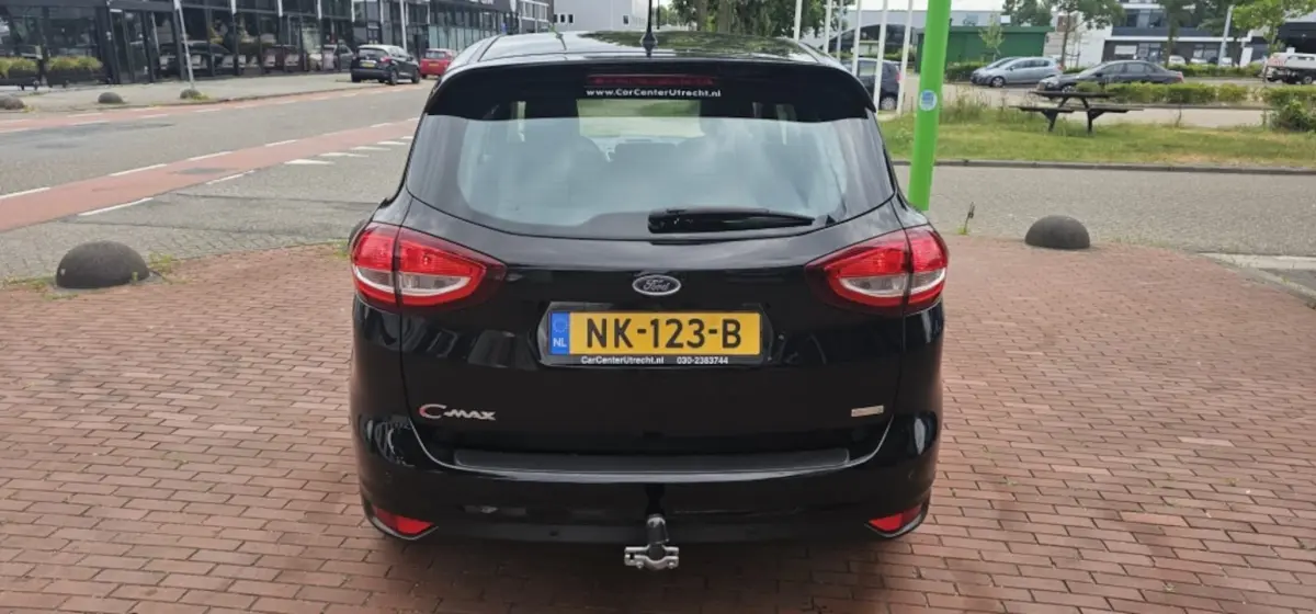 1.5 Titanium AUTOMAAT APPLE CARPLAY CAMERA TREKHAAK