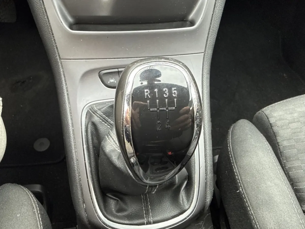 1.0 Business+ navi airco Apple Carplay turbo