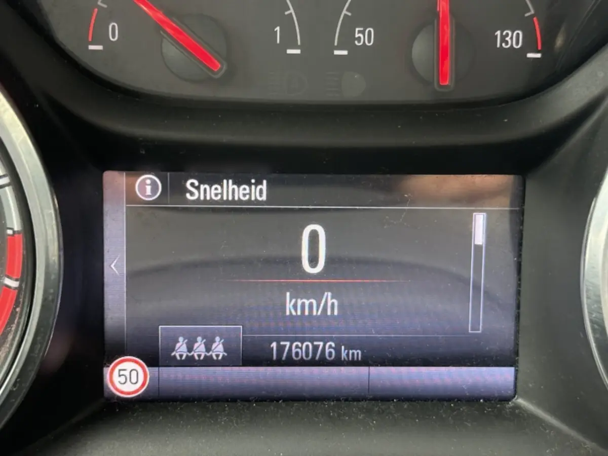 1.0 Business+ navi airco Apple Carplay turbo
