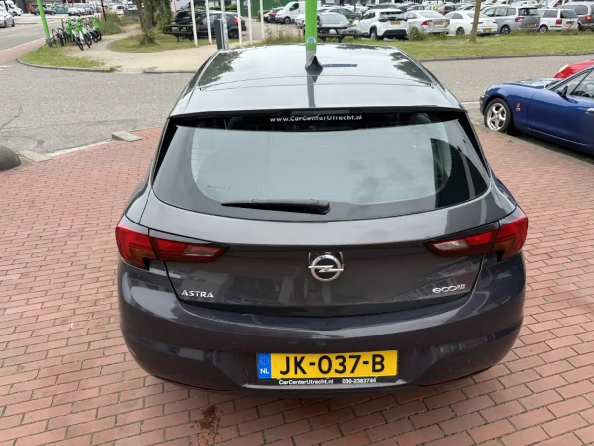 1.0 Business+ navi airco Apple Carplay turbo