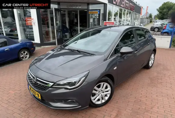 1.0 Business+ navi airco Apple Carplay turbo