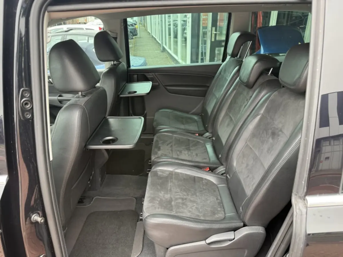 1.4 TSI Highline 7p airco navi leer trekhaak