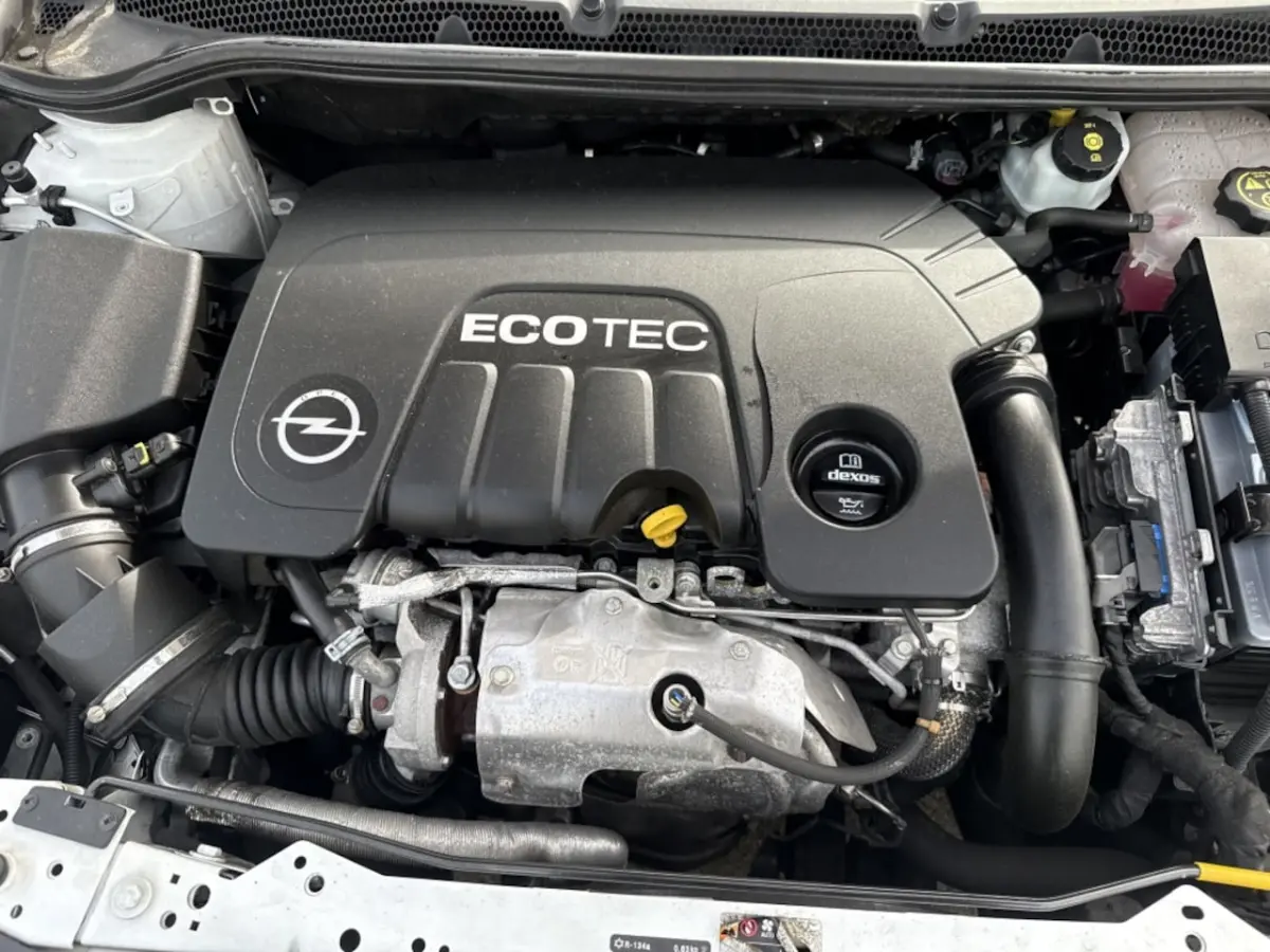 1.6 CDTi Business + | navi | 6 vers | airco |