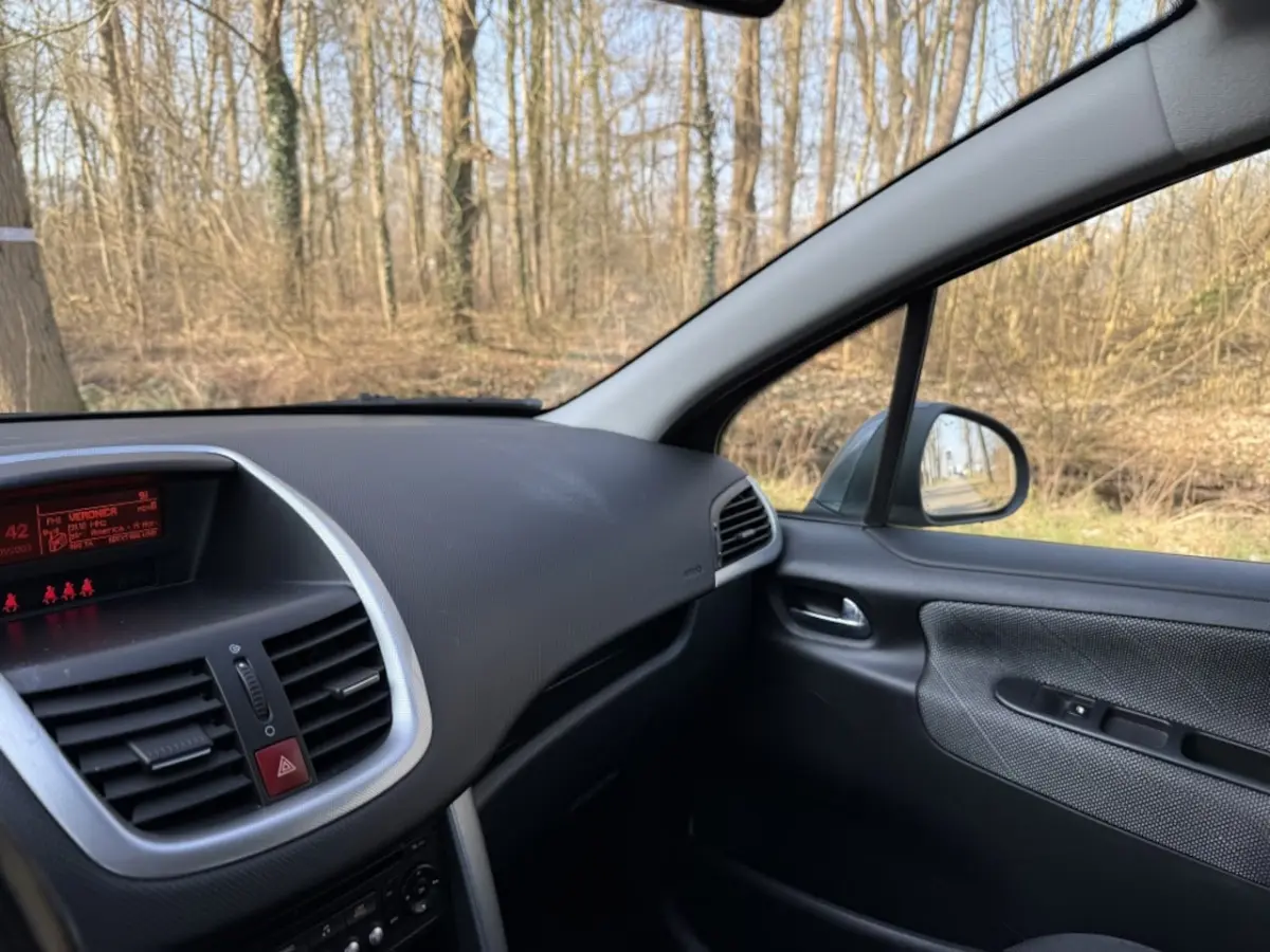 1.4 VTi Look |+ NW APK | Gas G3 | Airco | 3Drs |