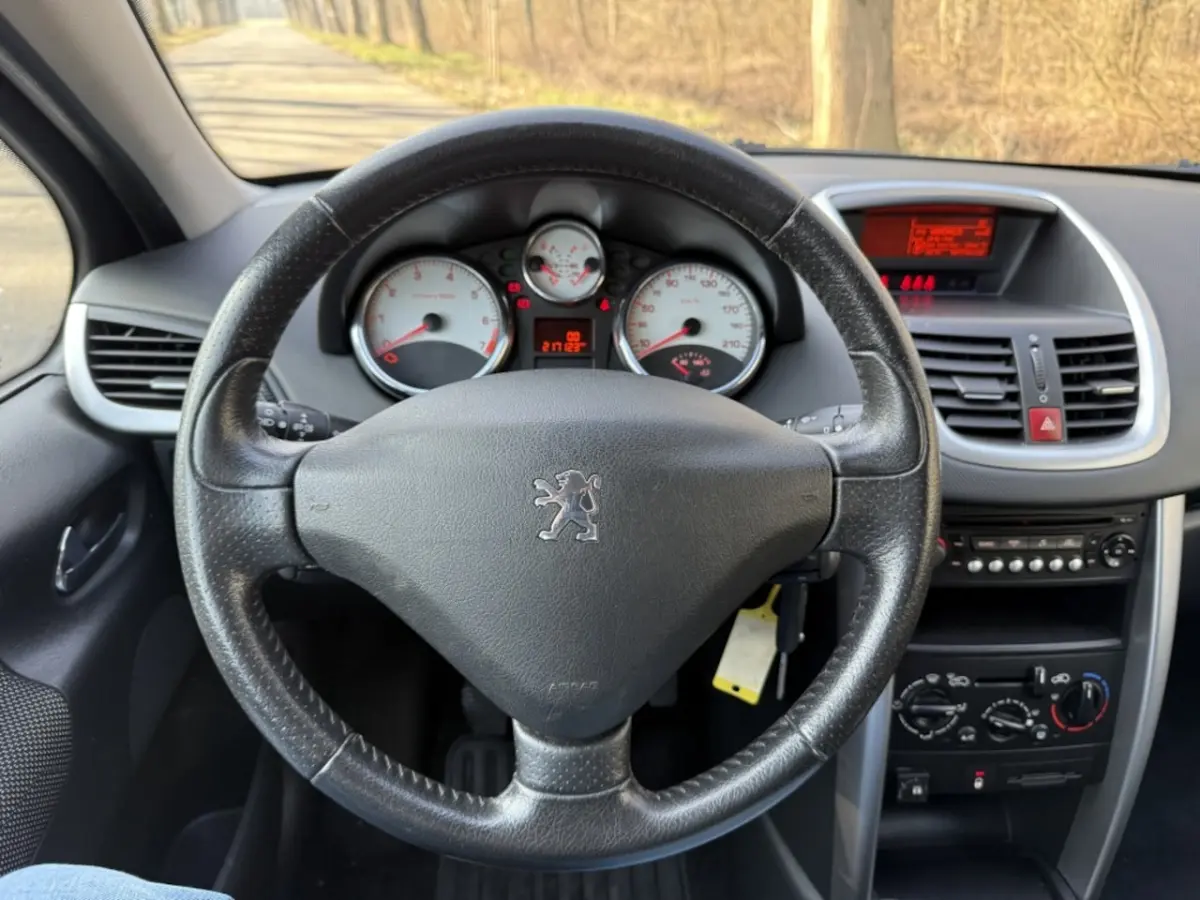 1.4 VTi Look |+ NW APK | Gas G3 | Airco | 3Drs |