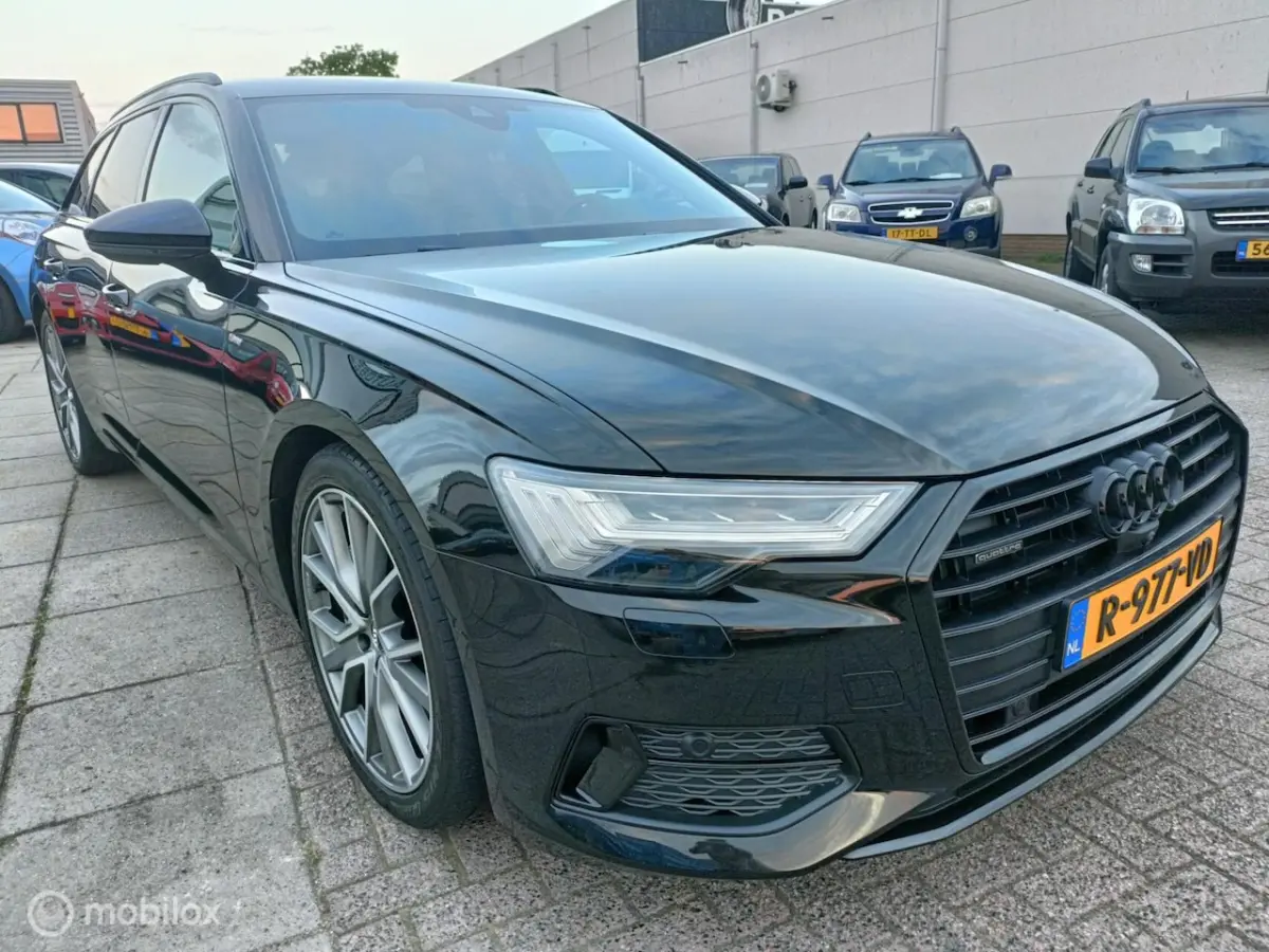 55 TFSI quattro Design S Line Plus B&O/Trekh