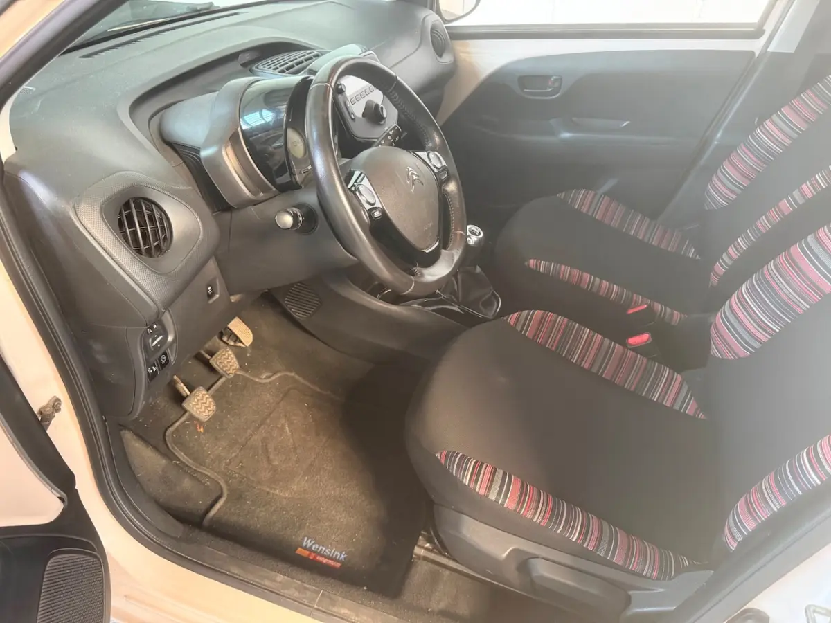 1.0 VTi Feel / 1E EIGENAAR / MOOIE KLEUR / AIRCO / 73.469 KM / NL-AUTO