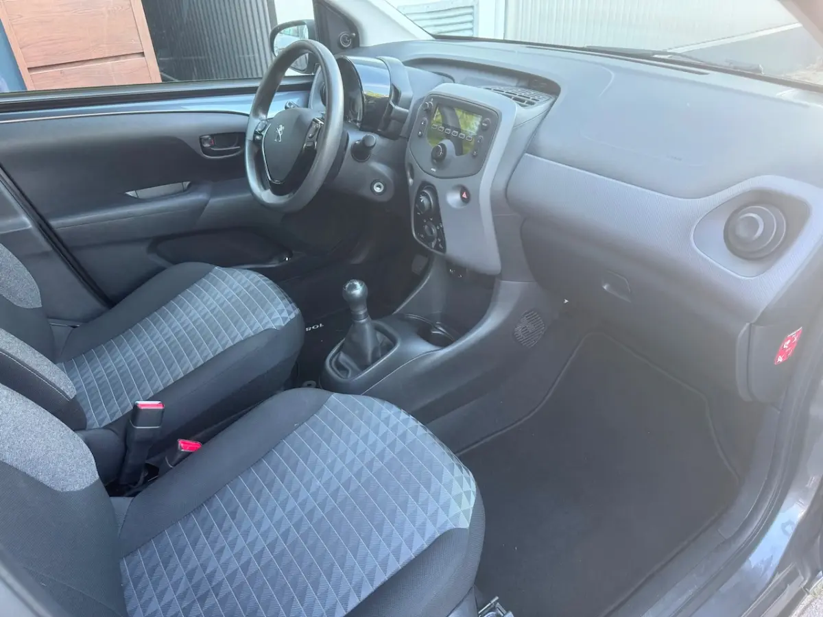 1.0 e-VTi Active / 1E EIGENAAR / AIRCO / NL-AUTO / ELEK. PAKKET / ZUINIG