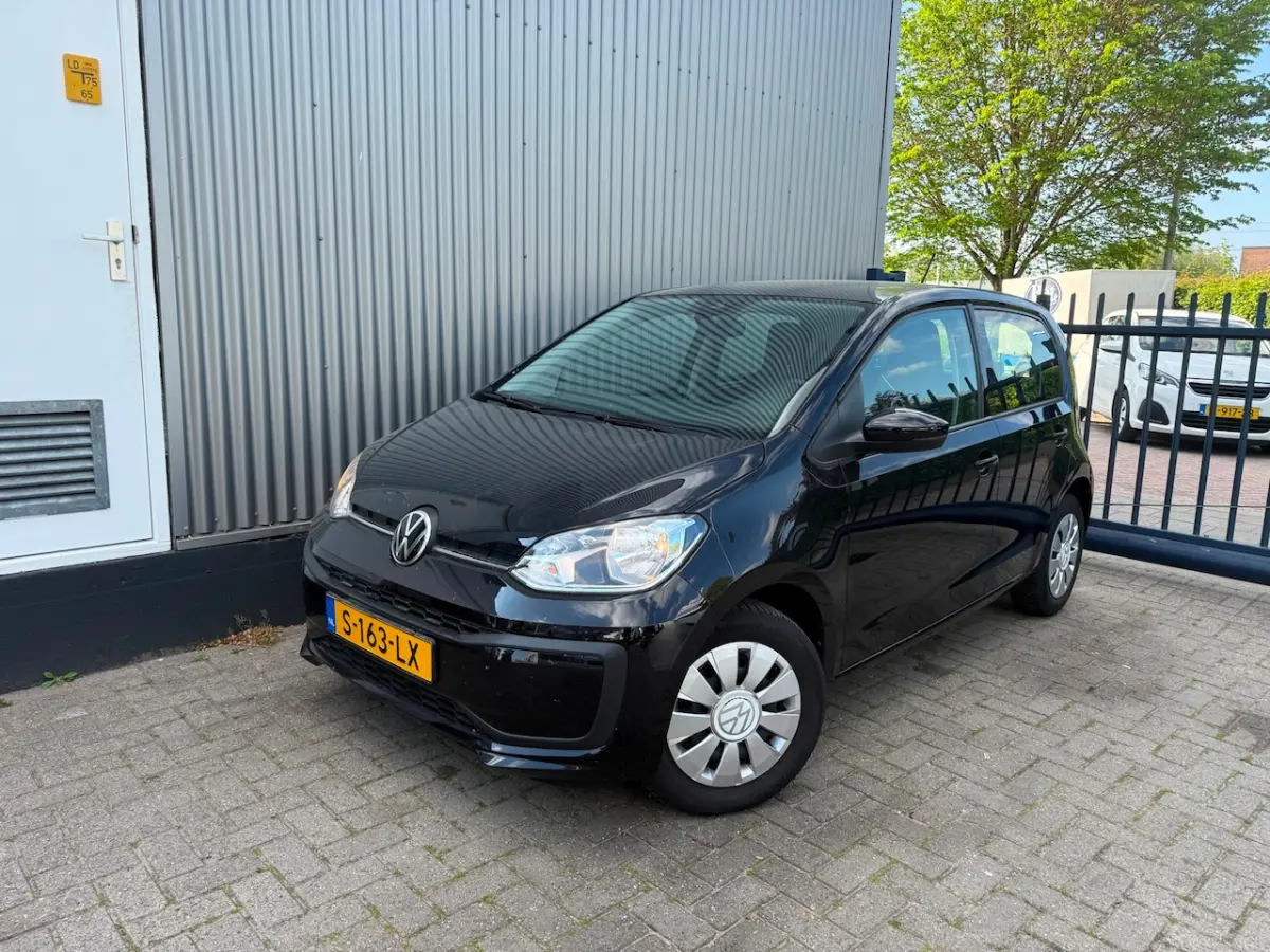 1.0 / ACHTERUITRIJCAMERA / CRUISE CONTROL / AIRCO / PARKEERSENSOREN / CLIMATE CONTROL / NL