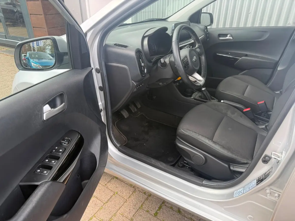 1.0 DPi DynamicLine / APPLE CARPLAY / 1E EIGENAAR / NAVIGATIE / ACHTERUITRIJCAMERA / CRUIS