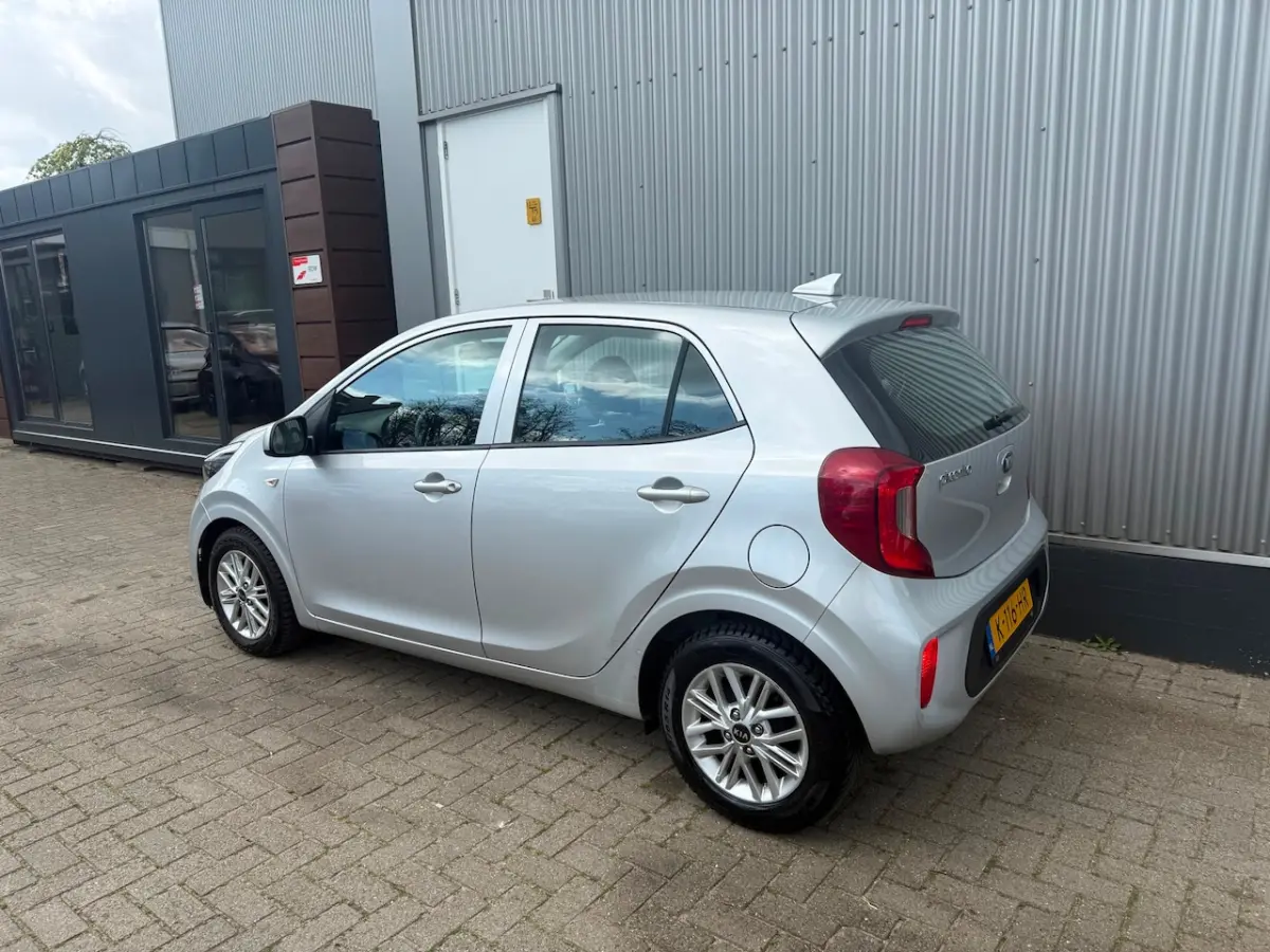 1.0 DPi DynamicLine / APPLE CARPLAY / 1E EIGENAAR / NAVIGATIE / ACHTERUITRIJCAMERA / CRUIS
