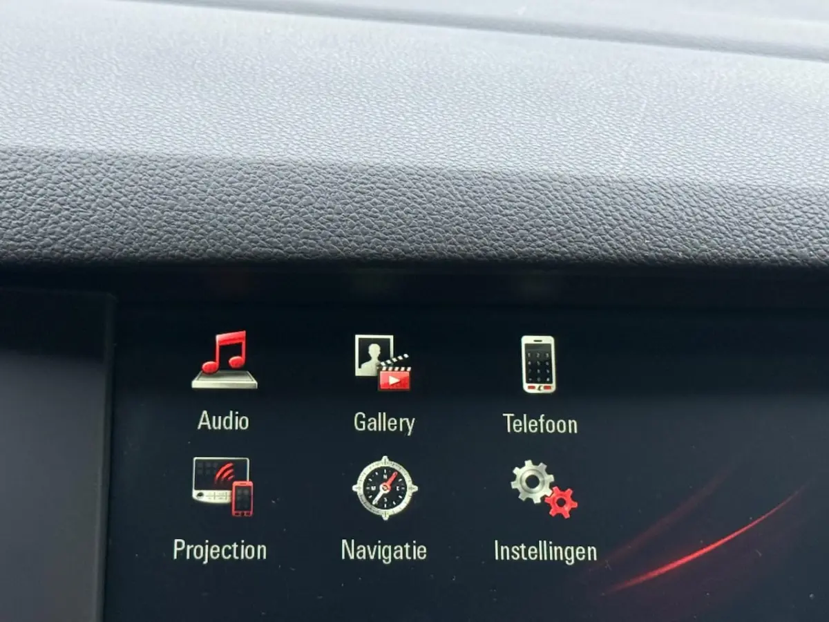 1.2 Business Edition / 1E EIG / AIRCO / CRUISE CONTROL / TREKHAAK / NL-AUTO / PARKEERSENSO