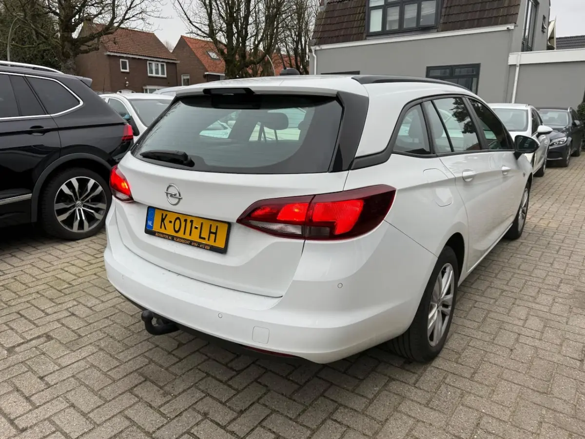 1.2 Business Edition / 1E EIG / AIRCO / CRUISE CONTROL / TREKHAAK / NL-AUTO / PARKEERSENSO