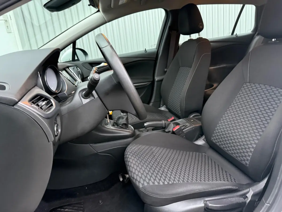 1.2 Business Edition / 1E EIG / AIRCO / CRUISE CONTROL / TREKHAAK / NL-AUTO / PARKEERSENSO