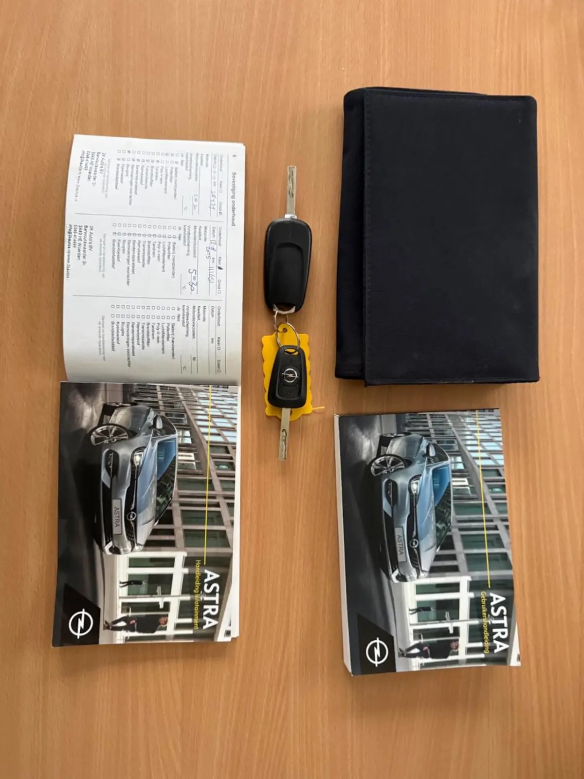 1.2 Business Edition / 1E EIG / AIRCO / CRUISE CONTROL / TREKHAAK / NL-AUTO / PARKEERSENSO