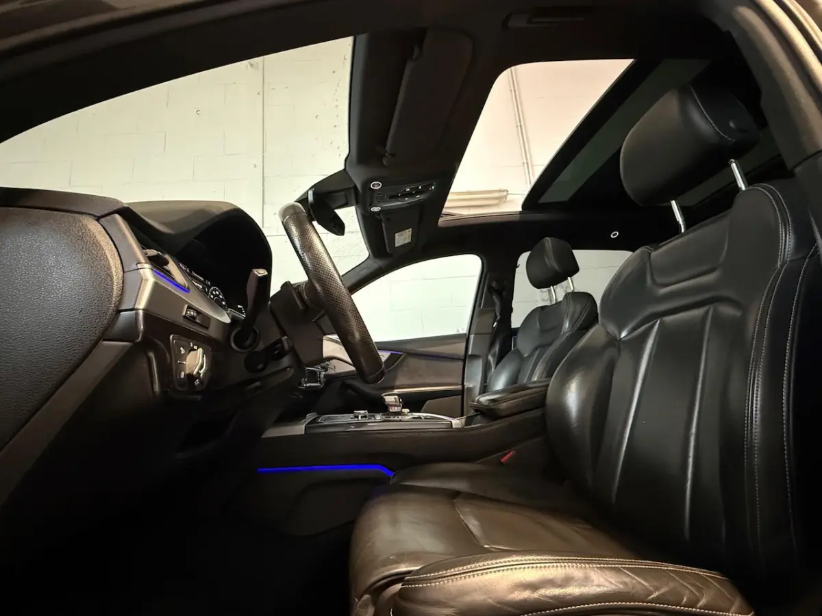 3.0 TDI e-tron quattro Sport / AUTOMAAT / ELEK. SCHUIFDAK / NL-AUTO / NAVIGATIE / S-LINE /
