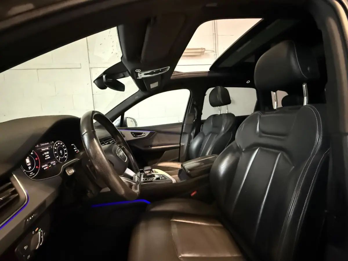 3.0 TDI e-tron quattro Sport / AUTOMAAT / ELEK. SCHUIFDAK / NL-AUTO / NAVIGATIE / S-LINE /