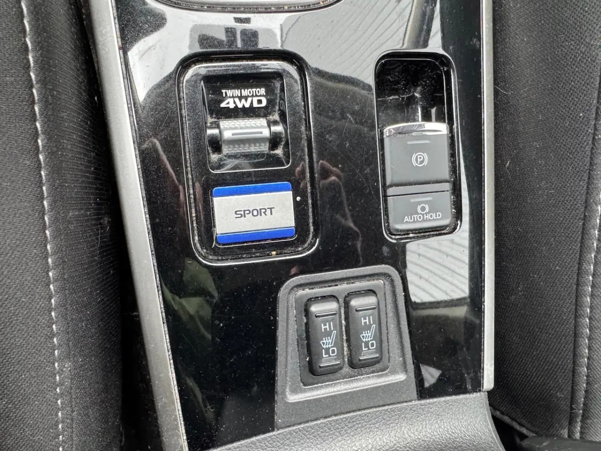 2.4 PHEV Pure / 1E EIGENAAR / AIRCO / CRUISE / PARKEERSENSOREN / TREKHAAK / CAMERA / APPLE