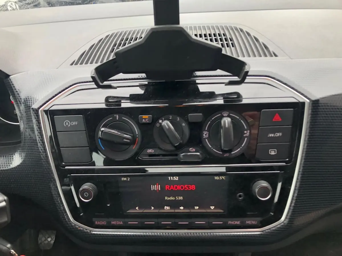 1.0 BMT move up 6X UP OP VOORRAAD / AIRCO / BLUETOOTH / ZUINIG / NEDERLANDSE AUTO