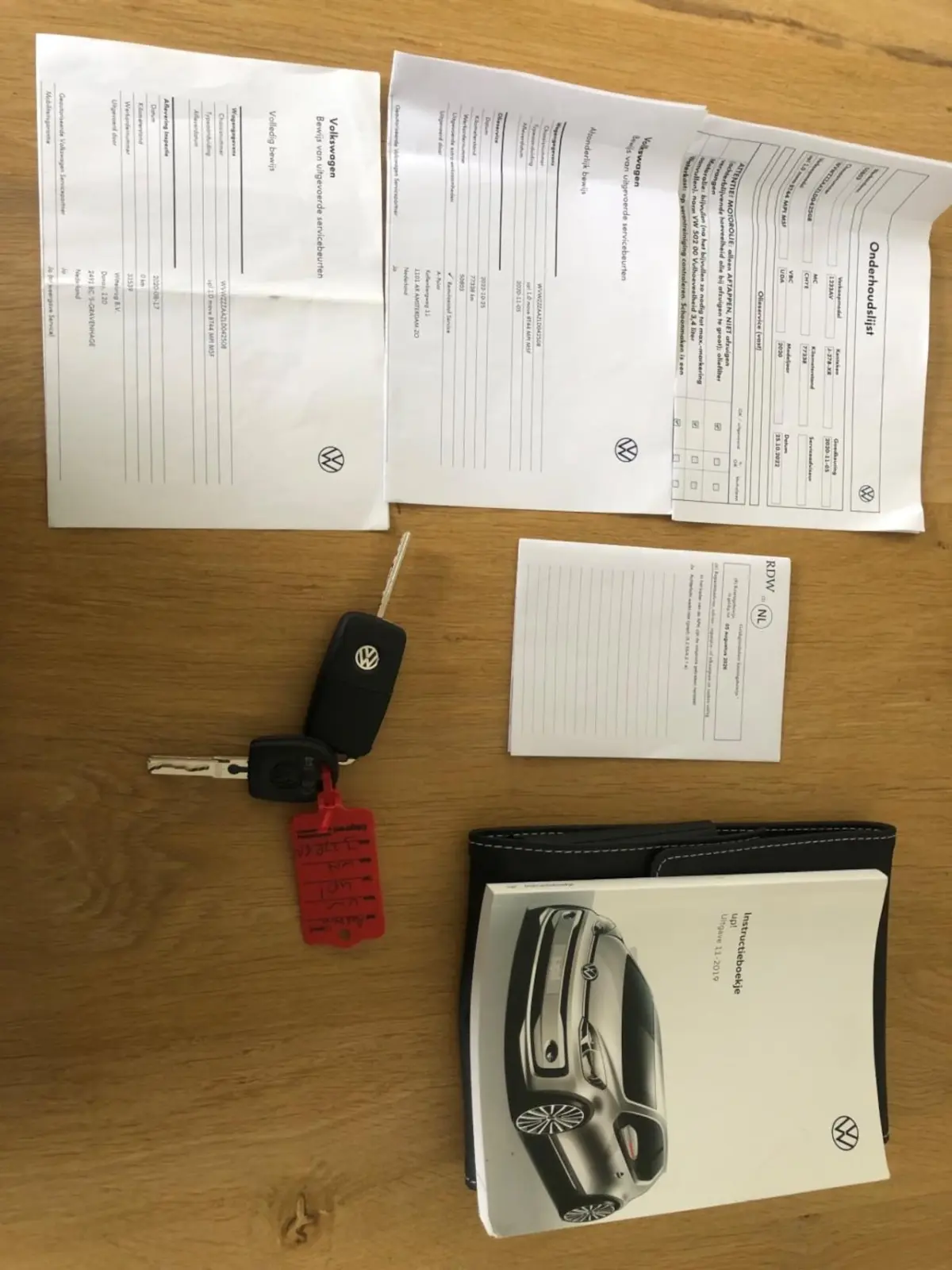1.0 BMT move up 6X UP OP VOORRAAD / AIRCO / BLUETOOTH / ZUINIG / NEDERLANDSE AUTO